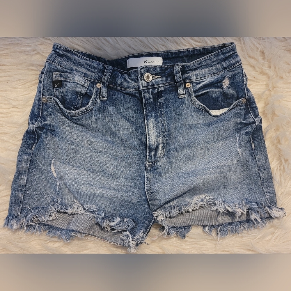 KanCan Shorts Size 7/27